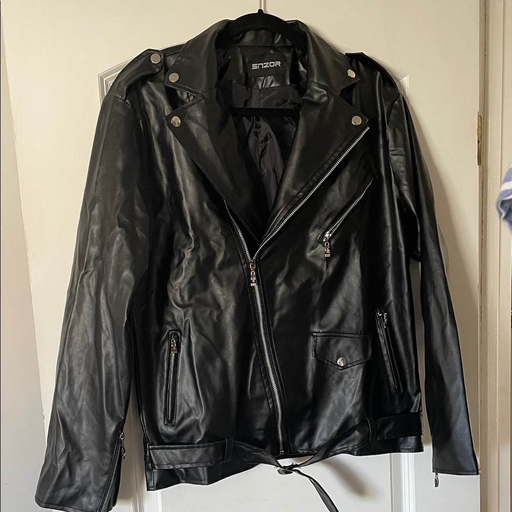 Men's Classic Black Biker Jacket